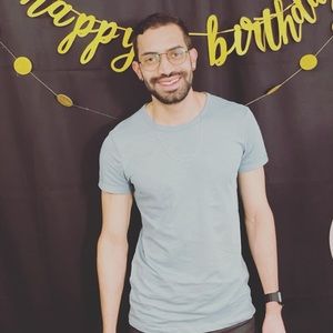 Meet your Posher, Edward